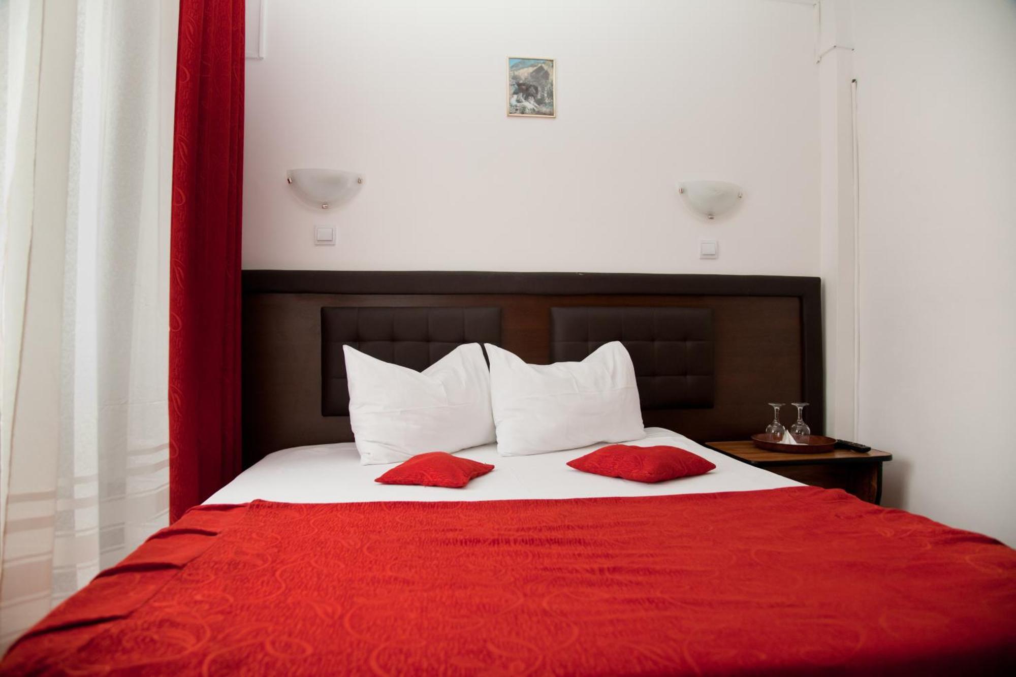 Hotel Metropol Piteşti Zimmer foto
